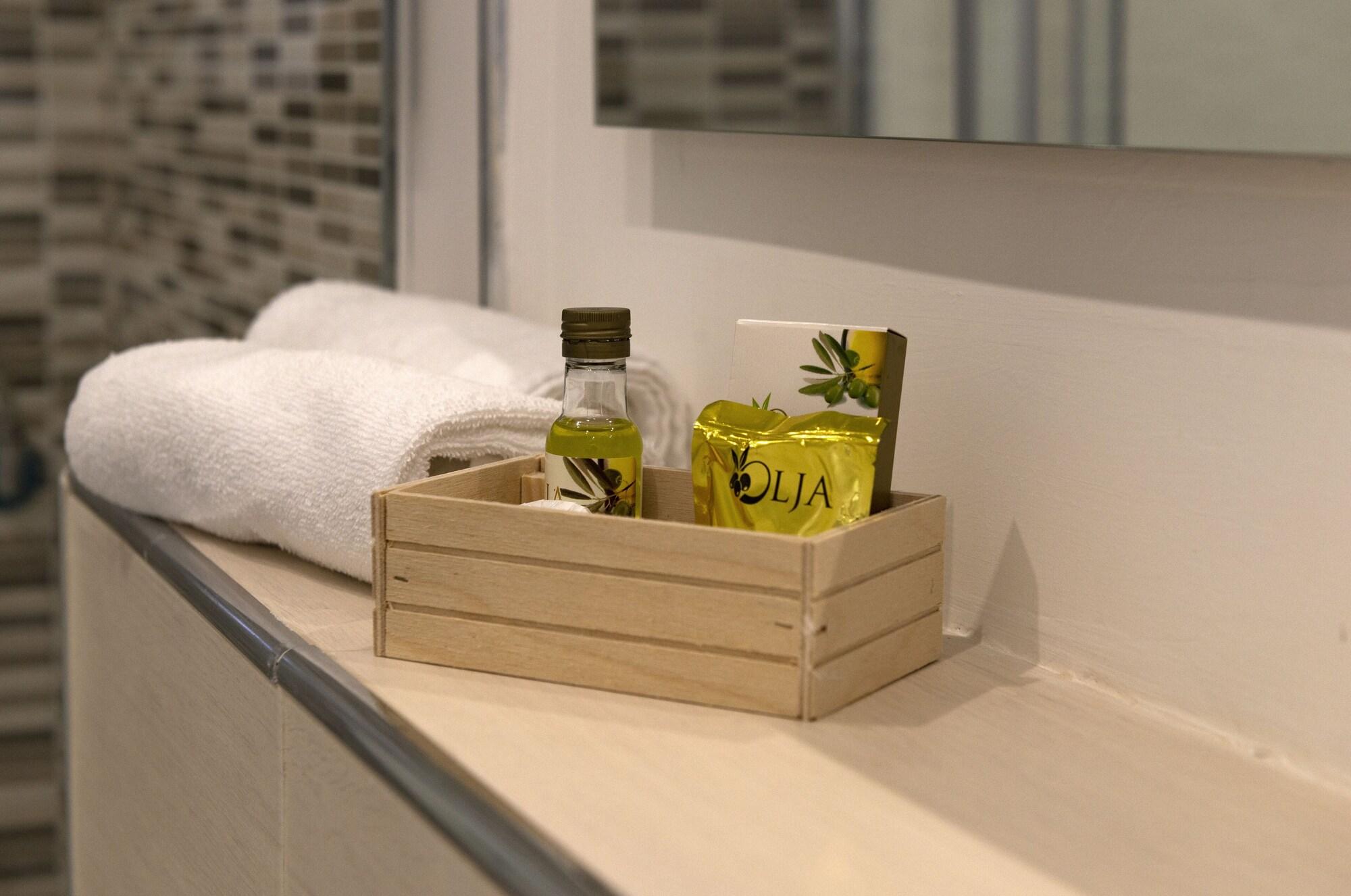 Hotiday Room Collection - Napoli Residenza Scarlatti Exterior photo