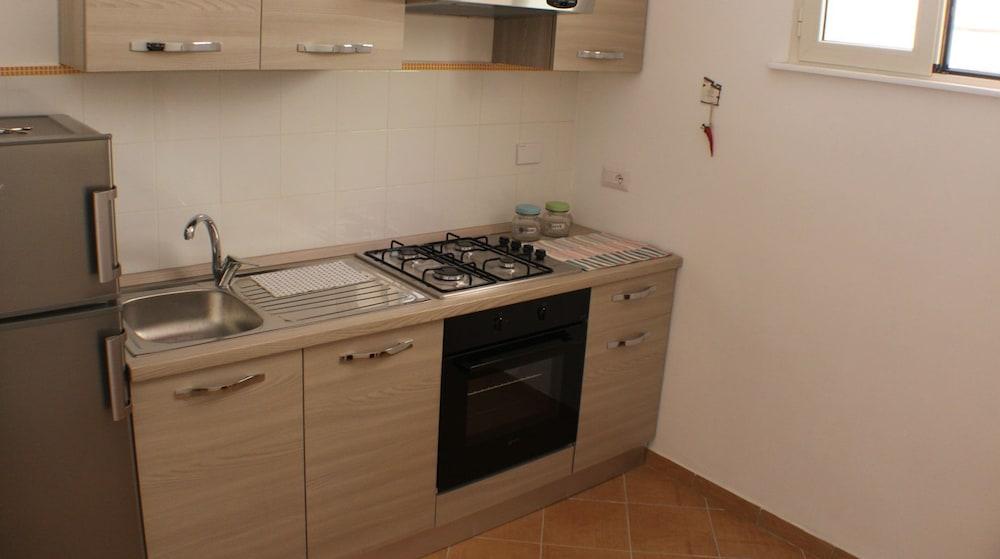 Hotiday Room Collection - Napoli Residenza Scarlatti Exterior photo