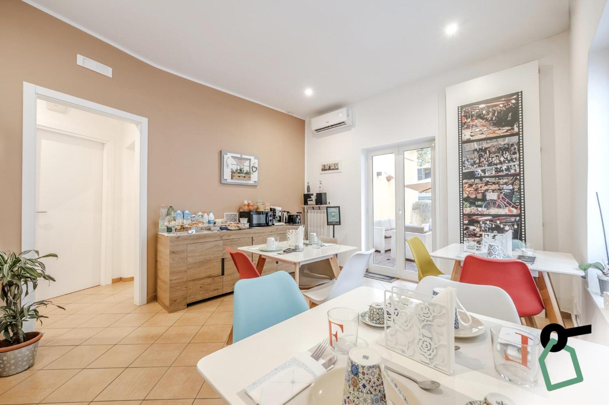 Hotiday Room Collection - Napoli Residenza Scarlatti Exterior photo