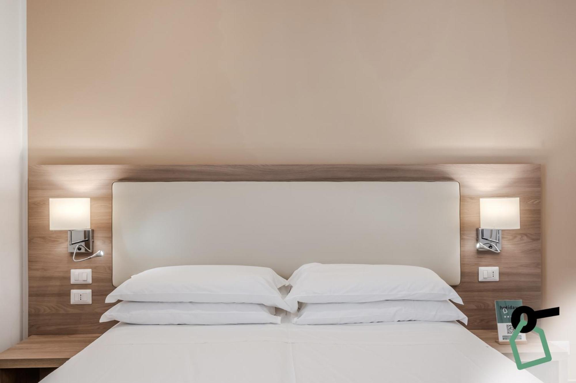 Hotiday Room Collection - Napoli Residenza Scarlatti Exterior photo